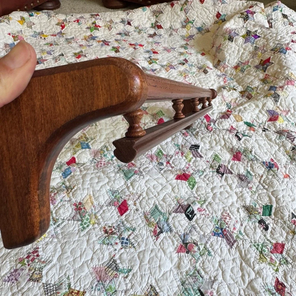 Vintage Wooden Plate Rail Wall Shelf Spindle Gallery Display 24.75